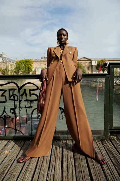 Look 13